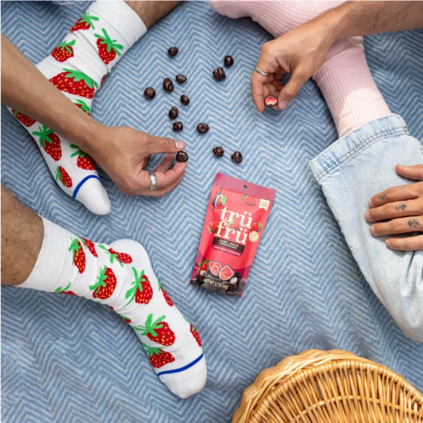 Dried_StrawberryDark_1.7oz_PDP_6_Lifestyle2